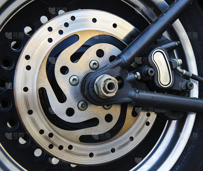 Electric vehicle and automotive parts manufacturing